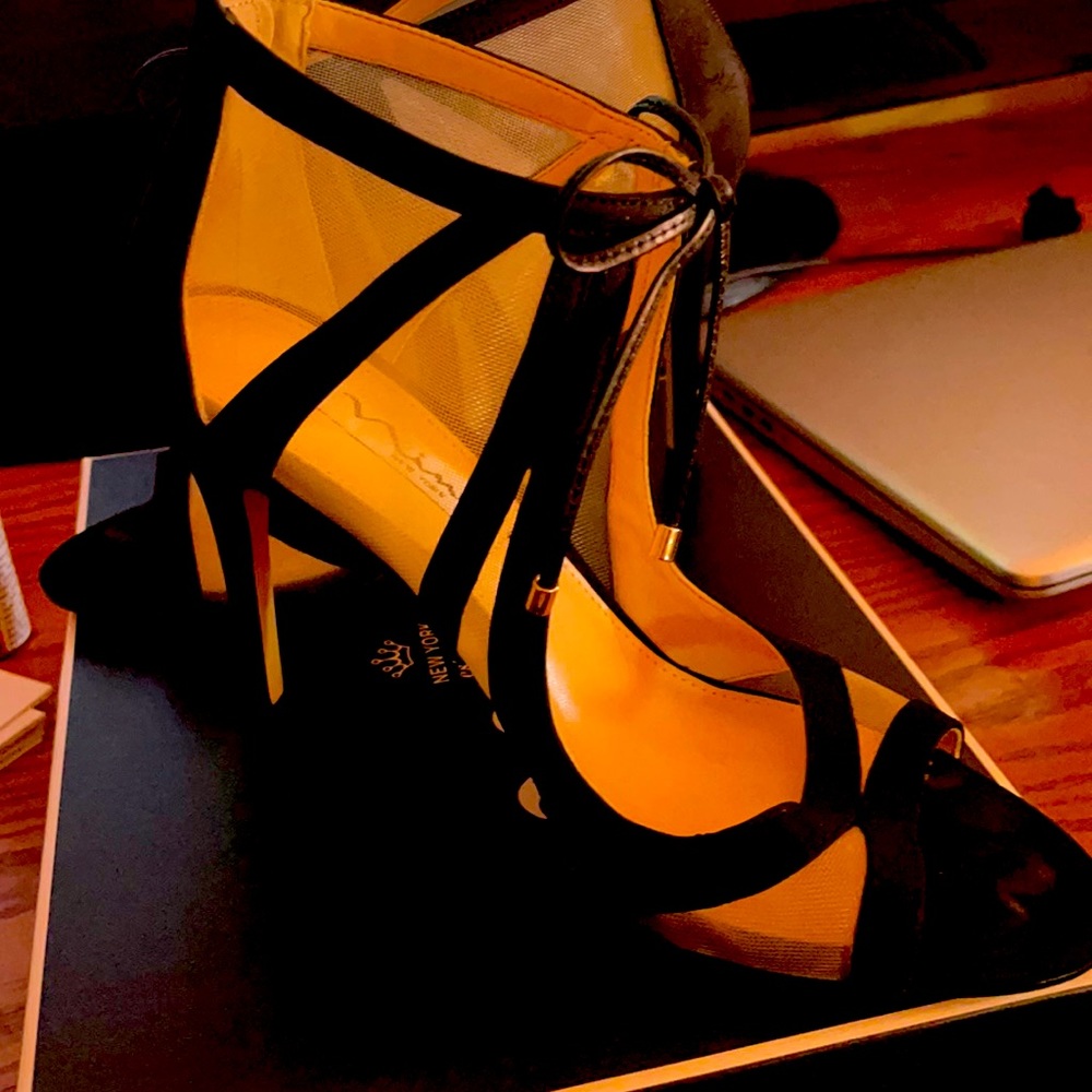 Sexy black and mesh heels. Tie at the ankle!